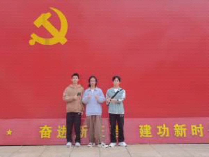 混子三人组,向同学、肖老师、陈老师